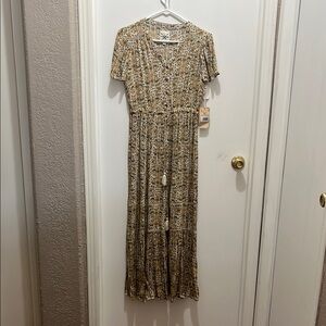 Tan Pleated Maxi Dress with Flutter Sleeves